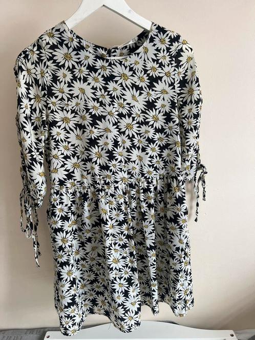 Jurk van Mango maat XS, Kleding | Dames, Jurken, Zo goed als nieuw, Maat 34 (XS) of kleiner, Boven de knie, Ophalen of Verzenden