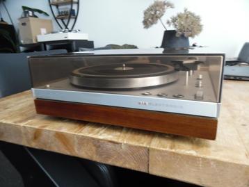 Vintage Philips 212 Electronic platenspeler (1972) beschikbaar voor biedingen