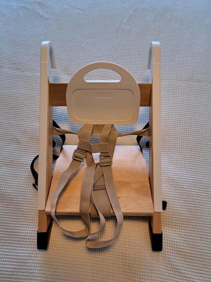 Stokke Handysitt Zitverhoger - Perfect voor je kind!, Kinderen en Baby's, Kinderstoelen, Gebruikt, Overige typen, Gordel(s), Ophalen of Verzenden