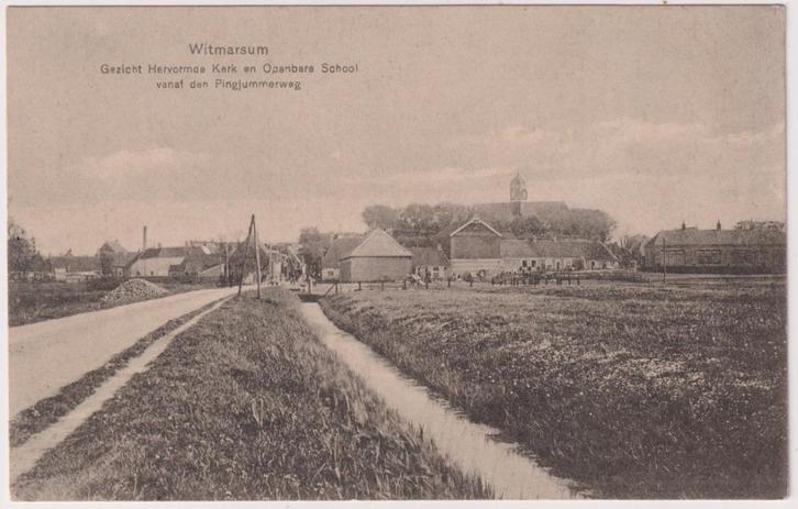 Witmarsum, Gezicht Hervormde Kerk en Openbare School, Verzamelen, Ansichtkaarten | Nederland, Gelopen, Friesland, Voor 1920, Verzenden