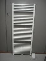 Badkamer radiator 60 cm breed x 169 cm hoog met midden onder, Ophalen of Verzenden, Nieuw