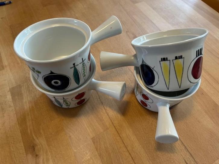 Rörstrand Sweden PICKNICK RAMEQUIN, Huis en Inrichting, Keuken | Servies, Gebruikt, Overige typen, Overige stijlen, Porselein