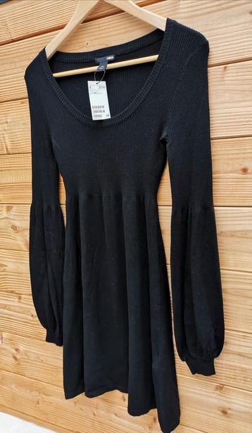 H&M tricot jurk met pof mouwen mt. XS-S  beschikbaar voor biedingen