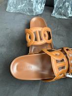 Slippers, maat 37, Ophalen of Verzenden, Nieuw, Bruin
