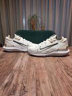Nikecourt Air Zoom Zero SE 'Metallic Summit White' Size 39, Nike, L00, Schoenen, Ophalen of Verzenden