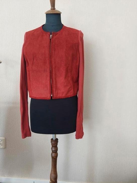 Bordeaux rood jasje/blazer van sandwich maat s en m, Kleding | Dames, Jasjes, Kostuums en Pakken, Zo goed als nieuw, Maat 38/40 (M)