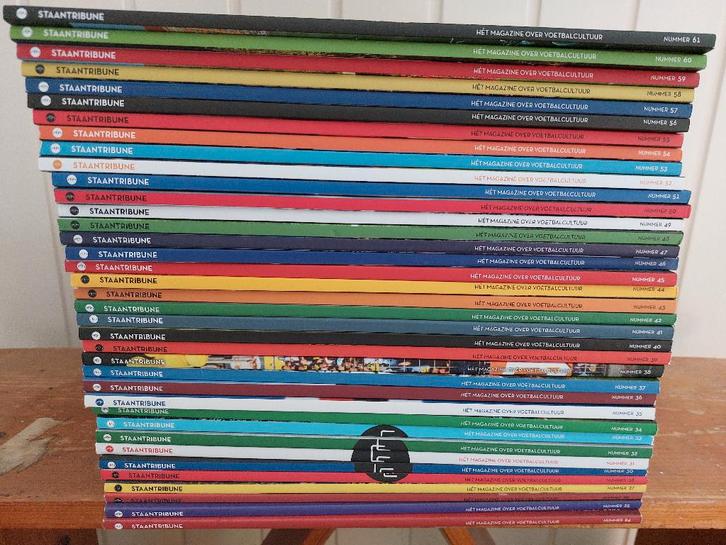 Te koop losse delen Staantribune, Boeken, Sportboeken, Zo goed als nieuw, Balsport, Ophalen of Verzenden