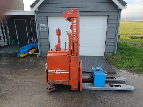 1200kg BT Lifters BTLSF1200/8 elektrische stapelaar, Doe-het-zelf en Verbouw, Palletwagens en Pompwagens, Gebruikt, Ophalen