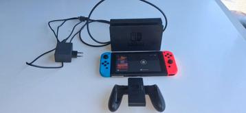 Nintendo Switch 1 jaar oud  beschikbaar voor biedingen
