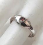 Leuke zilveren ring met kleine amethist B&P (7810-3), Ophalen, Zo goed als nieuw, 17 tot 18, Dame