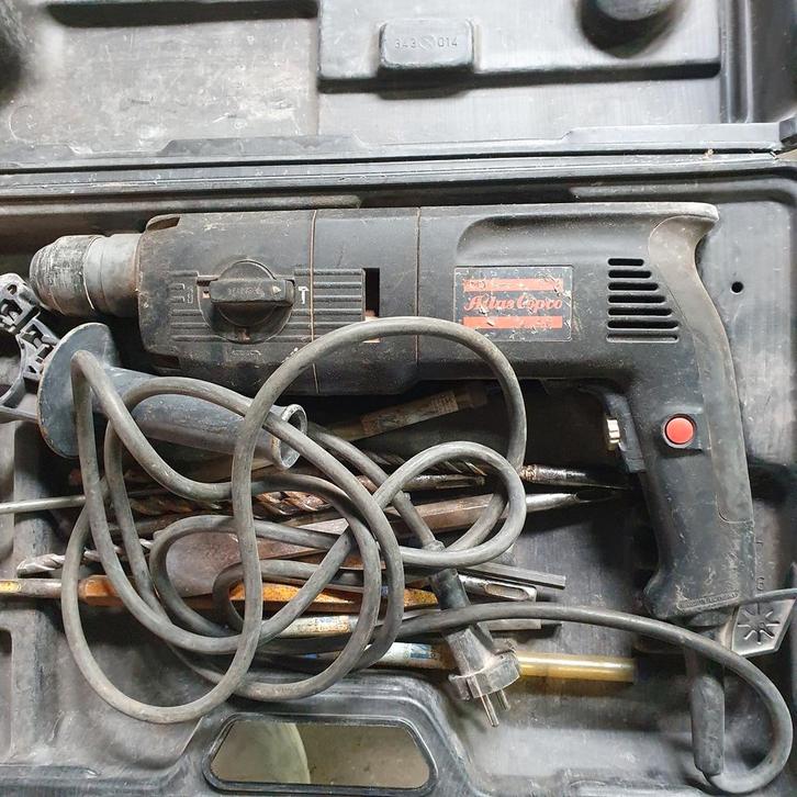 Hilti Boormachine in Koffer - Gebruikt, Doe-het-zelf en Verbouw, Gereedschap | Boormachines, Gebruikt, Boor- en/of Breekhamer