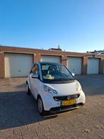 Smart ForTwo 1.0 45KW Coupe MHD AUT 2012 Wit, Auto's, Automaat, Achterwielaandrijving, 18 €/maand, 1020 kg