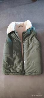 Bodywarmer Jongen legergroen groen Maat 134 / 140, Kinderen en Baby's, Kinderkleding | Maat 134, Ophalen of Verzenden, Zo goed als nieuw