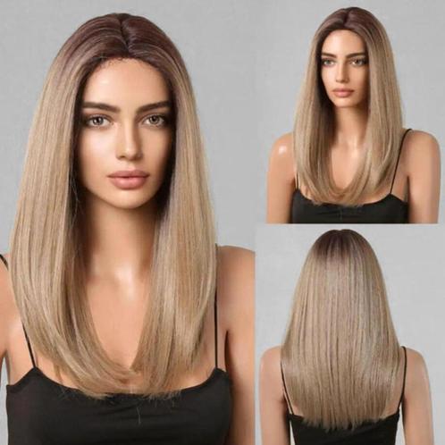 Lace front pruik lang roomblond steil haar in laagjes Karli, Sieraden, Tassen en Uiterlijk, Uiterlijk | Haarverzorging, Nieuw