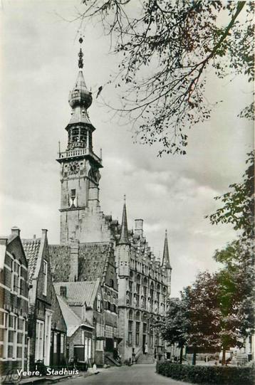 (701-146-035) Veere Stadhuis beschikbaar voor biedingen