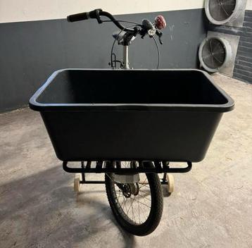 Mooie Bakfiets Hondenfiets Transportfiets Cargobike beschikbaar voor biedingen