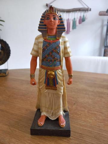 Beeld Egyptische man beschikbaar voor biedingen