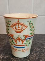 Beker Koningin Wilhelmina 1898 - 1938 / 40 jaar op de troon, Verzamelen, Ophalen of Verzenden, Gebruikt, Nederland, Servies