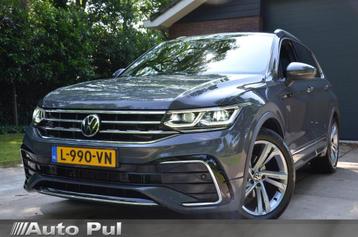 Volkswagen Tiguan 1.5 TSI R-Line Business+ Automaat/Navi/Pdc beschikbaar voor biedingen