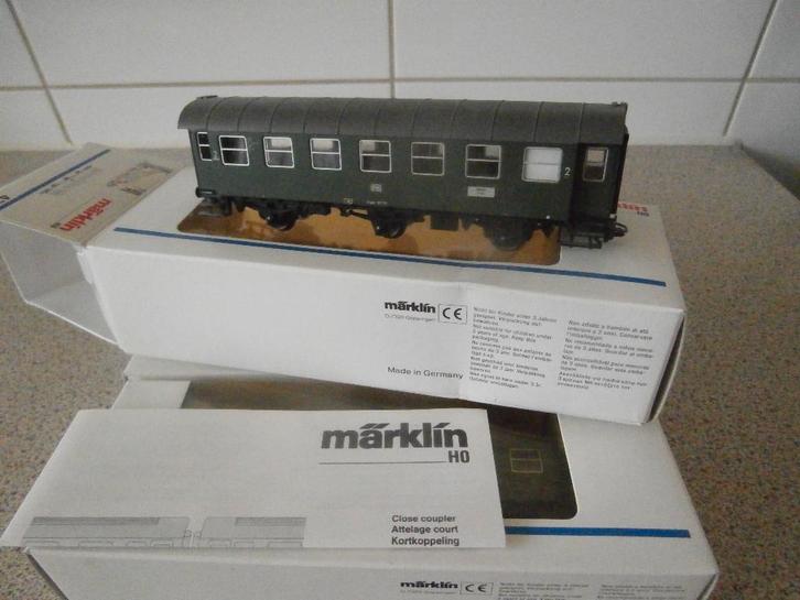 3 x  Marklin DB personen wagons -4317-4318-4319, Hobby en Vrije tijd, Modeltreinen | H0, Zo goed als nieuw, Wagon, Wisselstroom