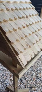 vogelvoederhuis  145hoog op 4.5x4.5 met 5x7 pootjes, Ophalen, Nieuw