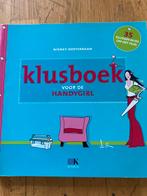 Klusboek voor de HandyGirl - Nienke Oosterbaan, Boeken, Ophalen of Verzenden, Zo goed als nieuw, Overige onderwerpen