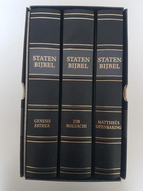 Bijbel Statenvertaling met kanttekeningen 3 delen in box, Antiek en Kunst, Antiek | Boeken en Bijbels, Ophalen of Verzenden