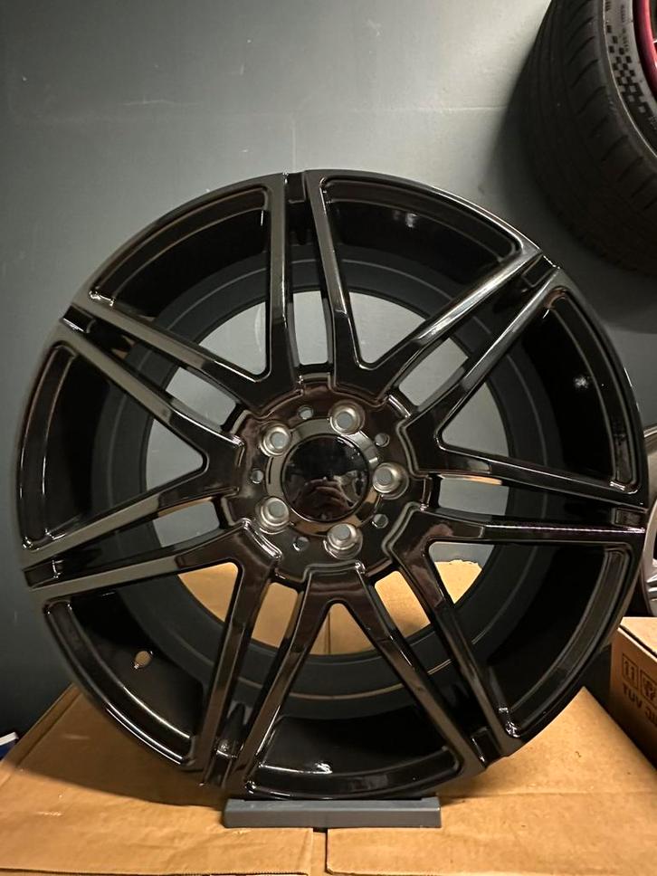 5x112 19" MERCEDES- VITO/VIANO AMG LOOK VERZWAARDE VELGEN, Auto-onderdelen, Banden en Velgen, Velg(en), Zomerbanden, 19 inch, 235 mm