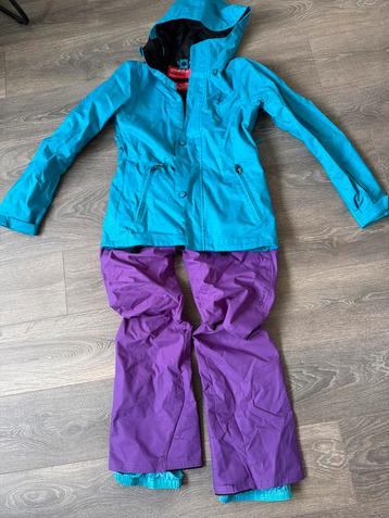 O'Neill Ski Set - Jas & Broek. Maat S beschikbaar voor biedingen