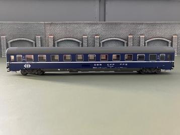 Märklin H0 / 43610 Personenrijtuig 2e klas SBB (NIEUW) beschikbaar voor biedingen