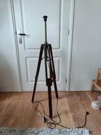 Lampen standaard - hout, Huis en Inrichting, Lampen | Vloerlampen, Ophalen, Gebruikt, Hout, Minder dan 100 cm
