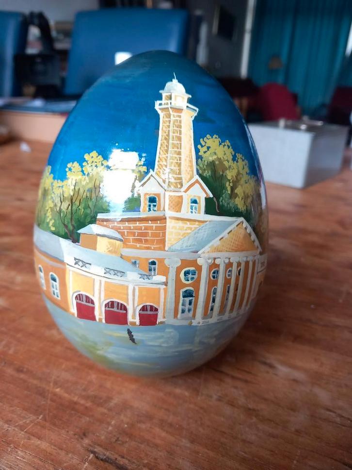 Handbeschilderd Ei met Brandweerkazerne, Antiek en Kunst, Antiek | Woonaccessoires, Ophalen of Verzenden