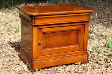 Brocante - Traditioneel Provençaals kastje! beschikbaar voor biedingen