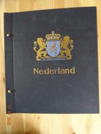 Twee volle postzegelalbums van 1852 tot 2001, Ophalen of Verzenden, Nederland