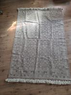 H&M Home Vloerkleed 140x200 cm, Huis en Inrichting, Ophalen, Crème, 100 tot 150 cm, Vintage