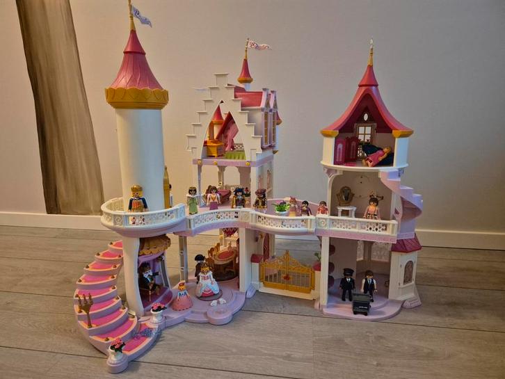 Playmobil 5142 Prinsessenkasteel, Kinderen en Baby's, Speelgoed | Poppenhuizen, Zo goed als nieuw, Poppenhuis, Ophalen of Verzenden