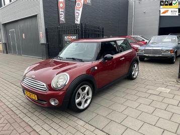 Mini Mini 1.4 One Panoramadak Airco 6Bak NAP APK 1 Jaar beschikbaar voor biedingen