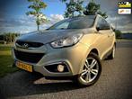 Hyundai Ix35 2.0i Style, AIRCO, HALF LEER DEALERONDERHOUDEN,, Zwart, 4 cilinders, Leder en Stof, 163 pk