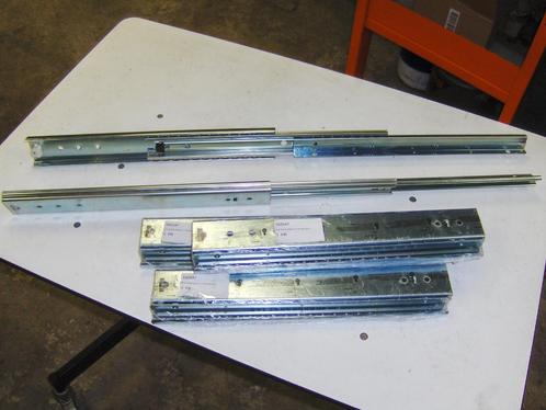 Lade geleiderails (#245), Doe-het-zelf en Verbouw, IJzerwaren en Bevestigingsmiddelen, Nieuw, Overige typen, 250 mm of meer, Ophalen of Verzenden