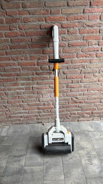 Elektrische bezem beschikbaar voor biedingen