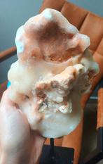 Prachtige Grote Glitter Chalcedoon op Standaard - 1.9kg, Ophalen of Verzenden, Mineraal