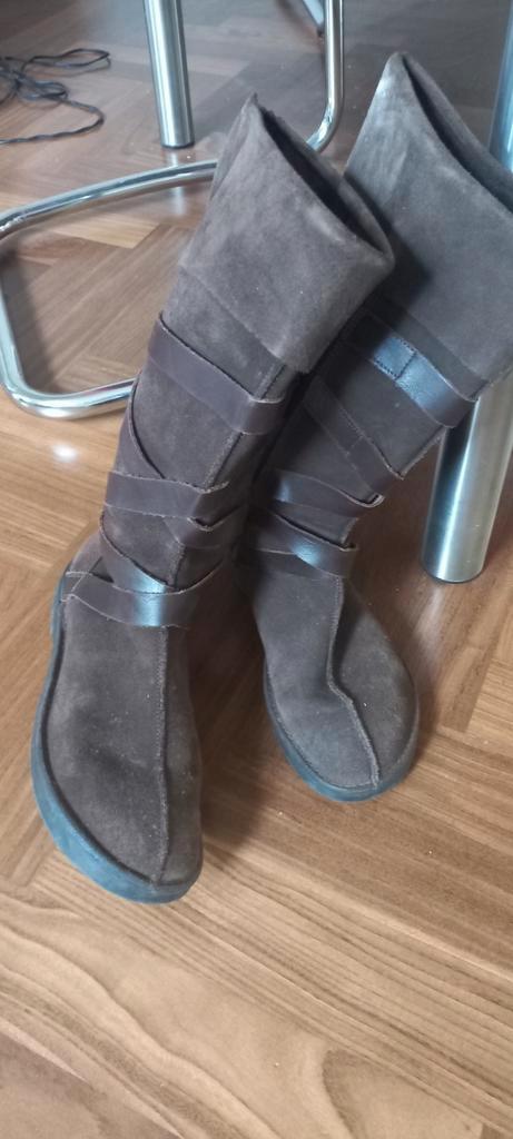 Bruin suède Loints laarzen maat 40, Kleding | Dames, Schoenen, Zo goed als nieuw, Hoge laarzen, Bruin, Ophalen of Verzenden