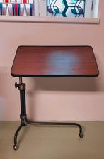 Vintage rolbare bijzettafel / bedtafel / plantentafel, Huis en Inrichting, Tafels | Bijzettafels, Ophalen, Gebruikt, Rechthoekig