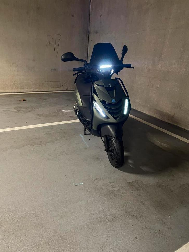 Piaggo zip iget turbokit, Fietsen en Brommers, Scooters | Piaggio, Zo goed als nieuw, Zip, Benzine, Ophalen of Verzenden
