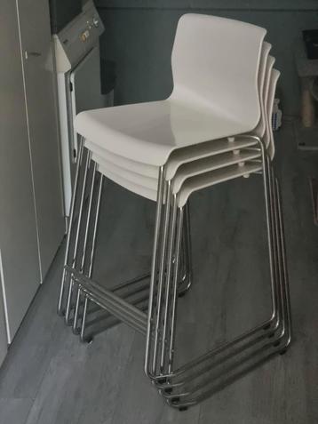 Ikea Stoelen Set - Zo Goed Als Nieuw! beschikbaar voor biedingen