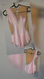 Turnpakje met veel steentjes - Maat 128/134, Sport en Fitness, Turnen, Nieuw, Roze, Turnpak(je), Kindermaat 122 t/m 140