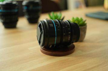SIRUI Night Walker 16mm Prime Cine Lens voor Sony-E beschikbaar voor biedingen