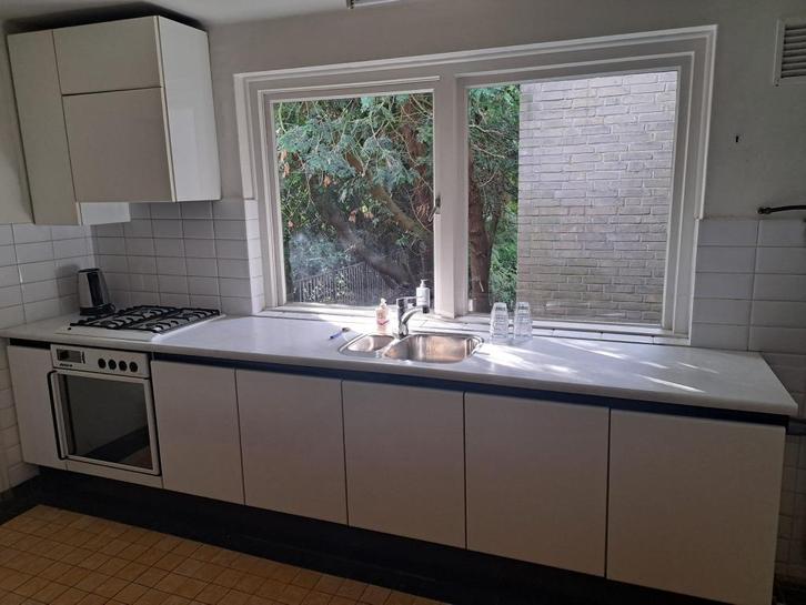 Keuken Compleet aanrecht, Huis en Inrichting, Keuken | Complete keukens, Gebruikt, Grijs, Kunststof, Greeploos, Ophalen