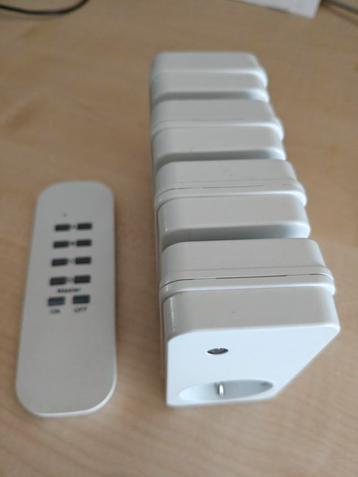 Draadloze Stopcontacten met Afstandsbediening - Set van 5 beschikbaar voor biedingen