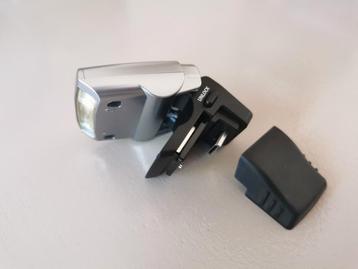 Olympus FL-LM1 Cameraflitser - Kantelbaar beschikbaar voor biedingen